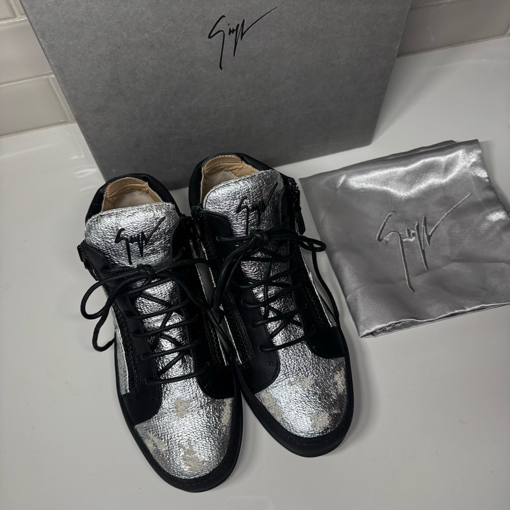 Giuseppe Zanotti Black and Silver Kriss High-Top Sneakers - Picture 4 of 10
